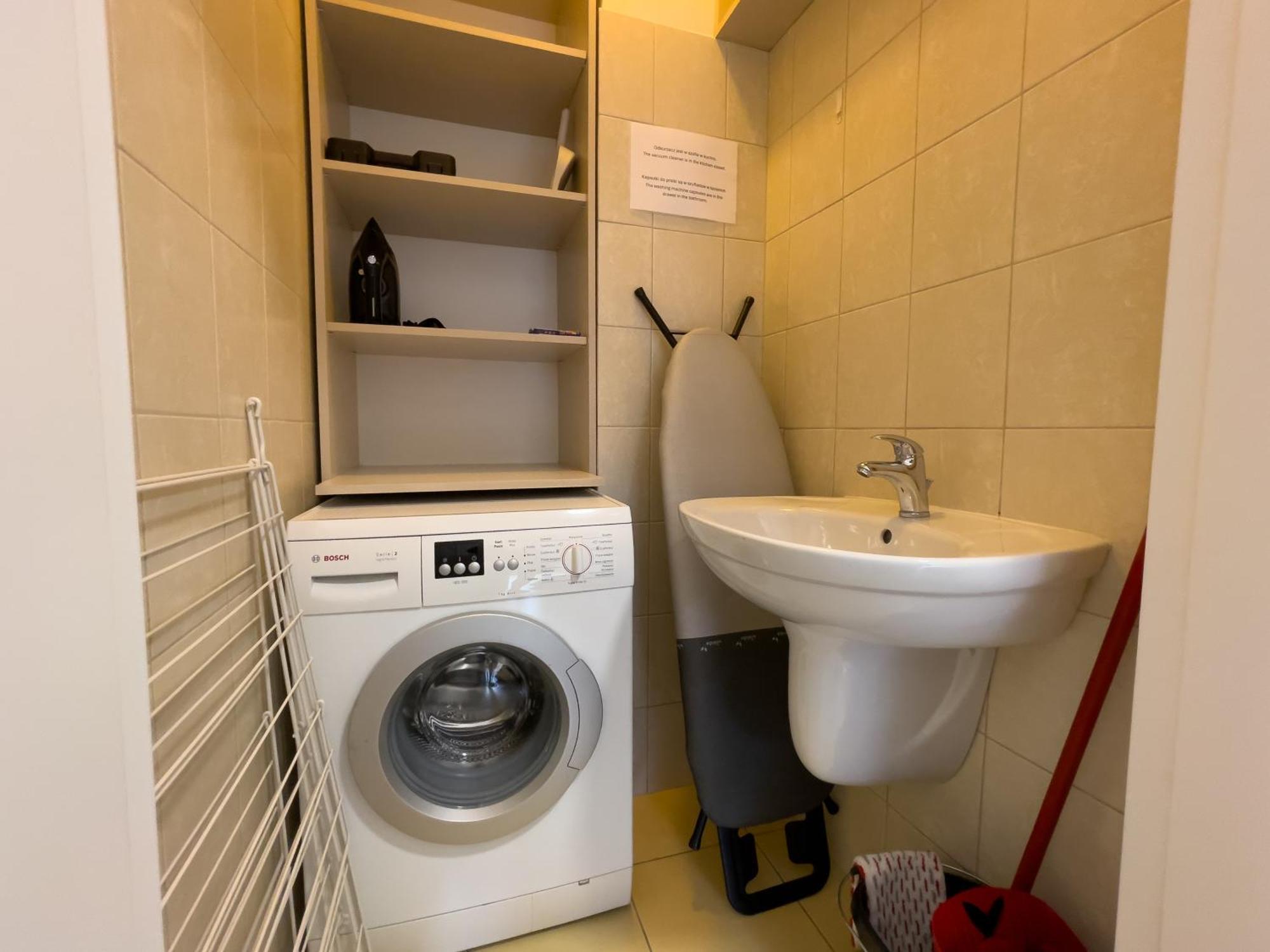 Urban Premium Baildona No 11 Free Garage, Self Check-in Apartment *